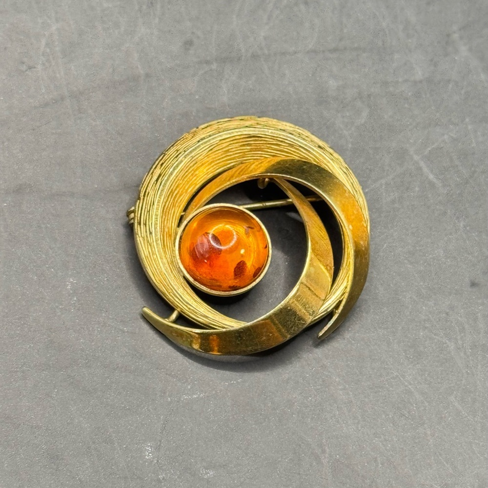 Vintage Amber Swirl Brooch